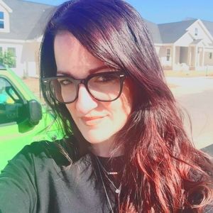 Meet your Posher, Jeannette